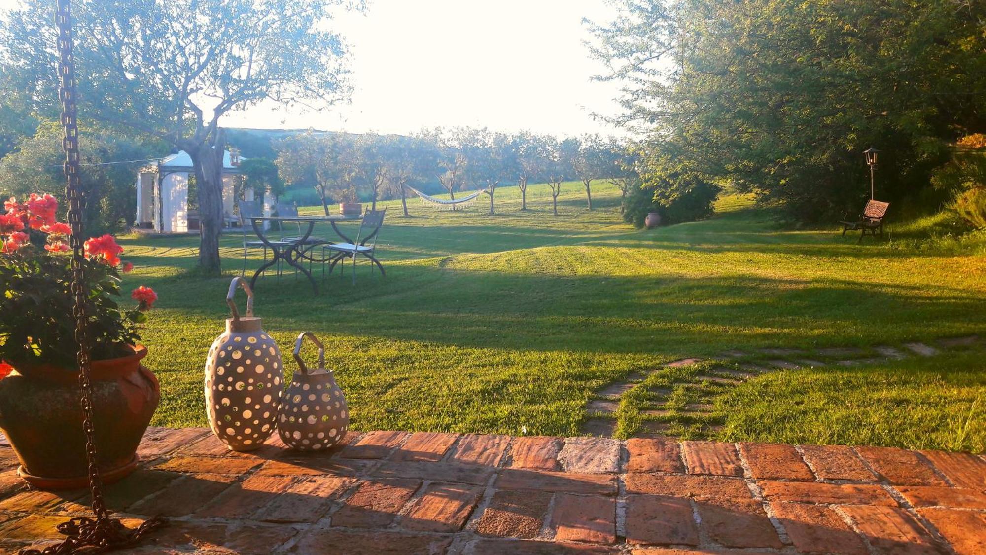 Bed and Breakfast Le Bumbarelle à Tavoleto Extérieur photo